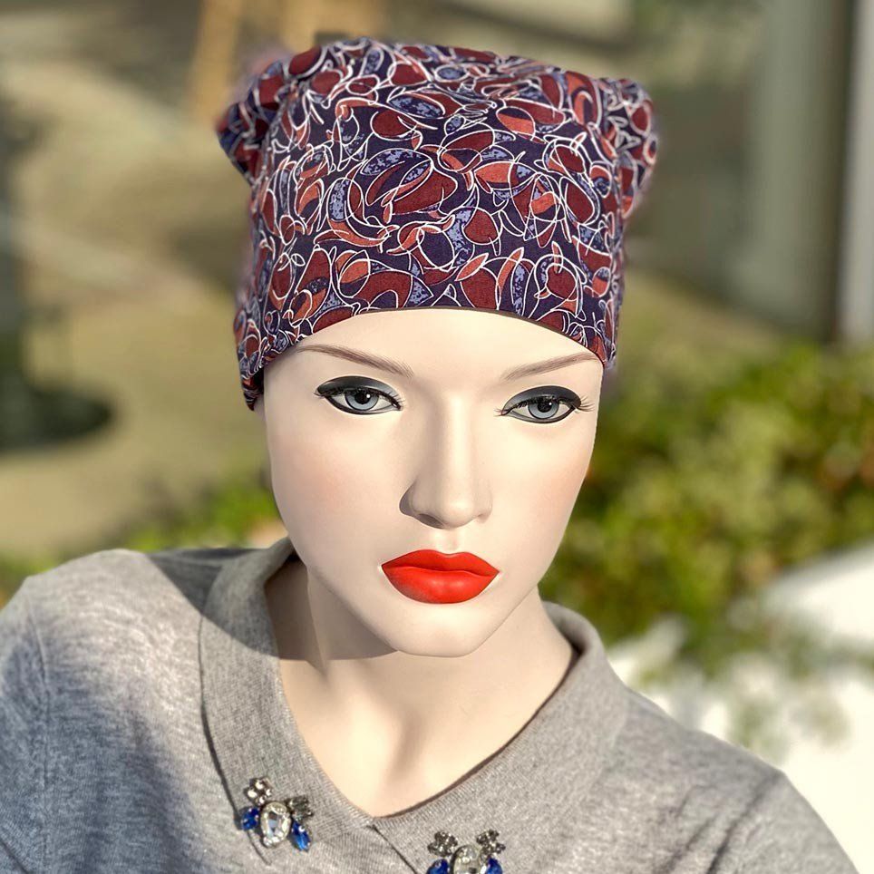 Mannequin avec un turban multicolore