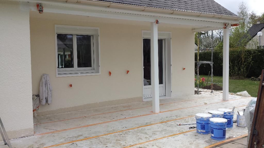 Travaux de ravalement de façade sous auvent