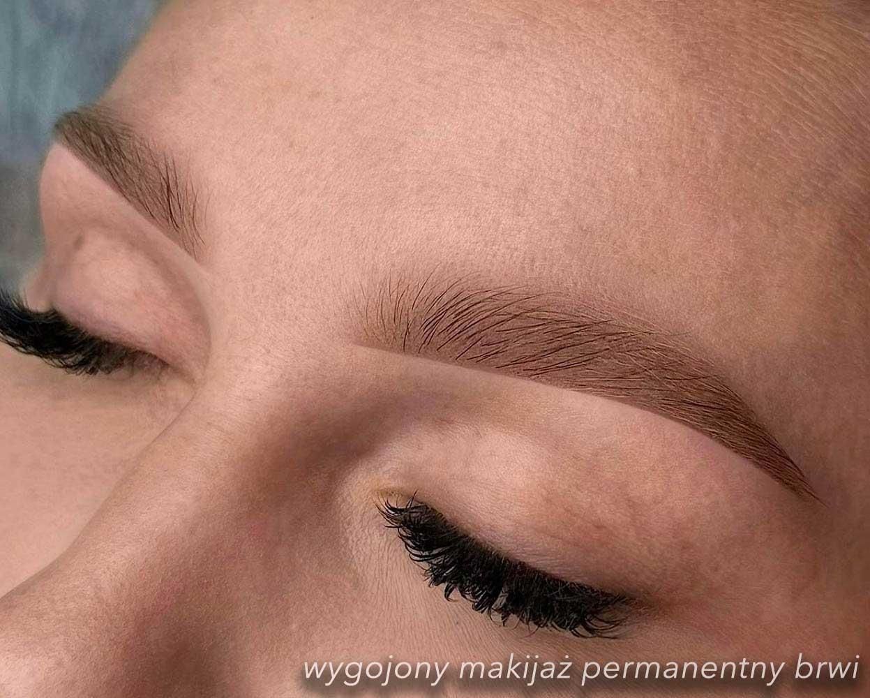 Close-up Permanent Make-up Augenbrauen