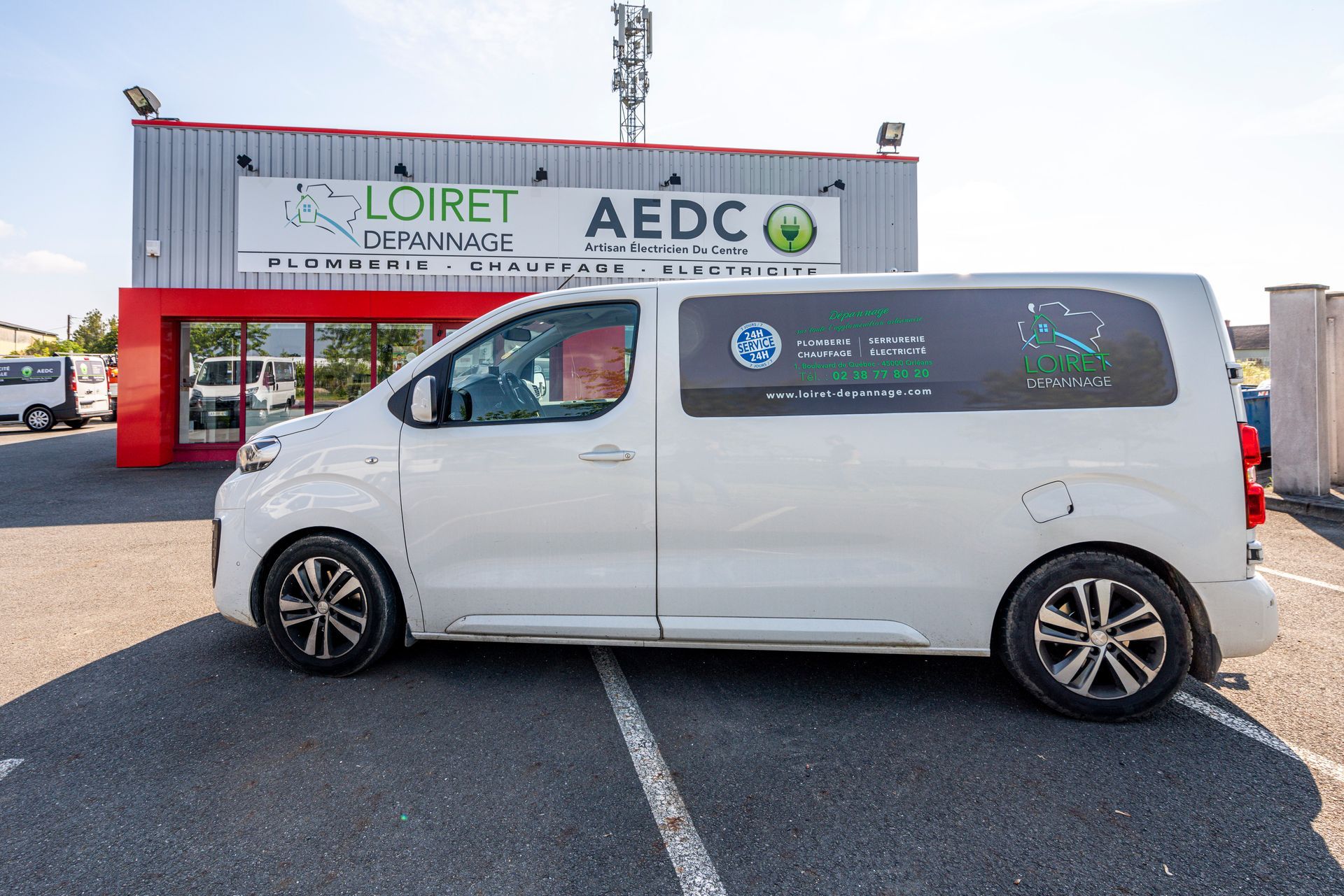 Local et véhicule de l'entreprise
