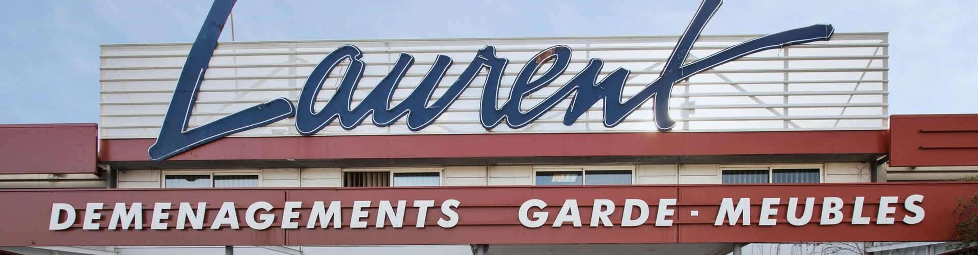 Enseigne du local de l'entreprise