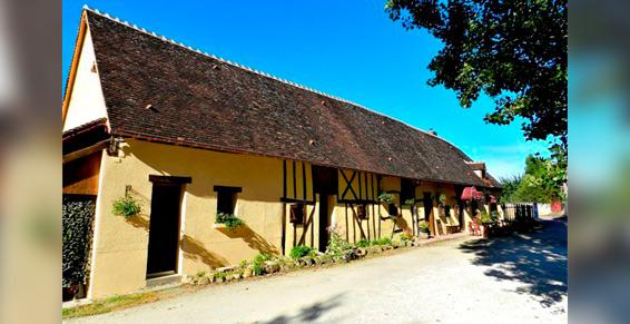 Au Coup d'Frein à Tannerre-en-Puisaye - Restaurants