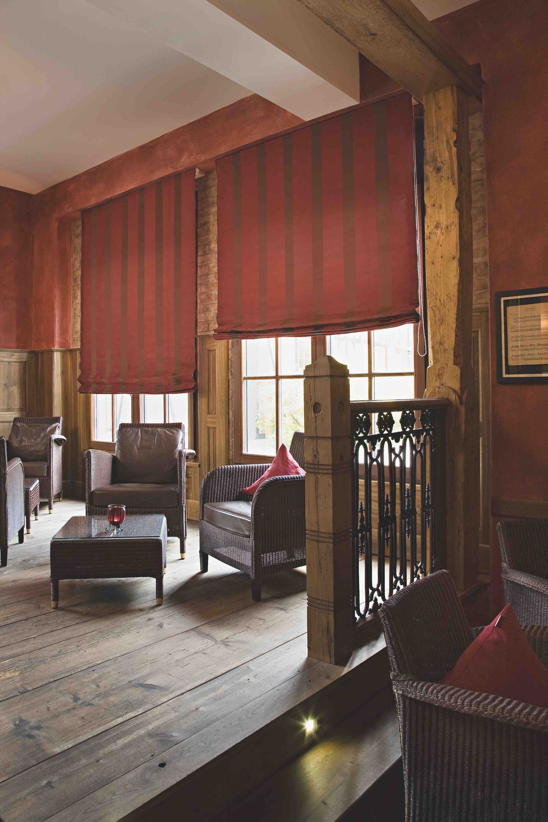 MHZ - Storesbateau - Claude Voutaz SA