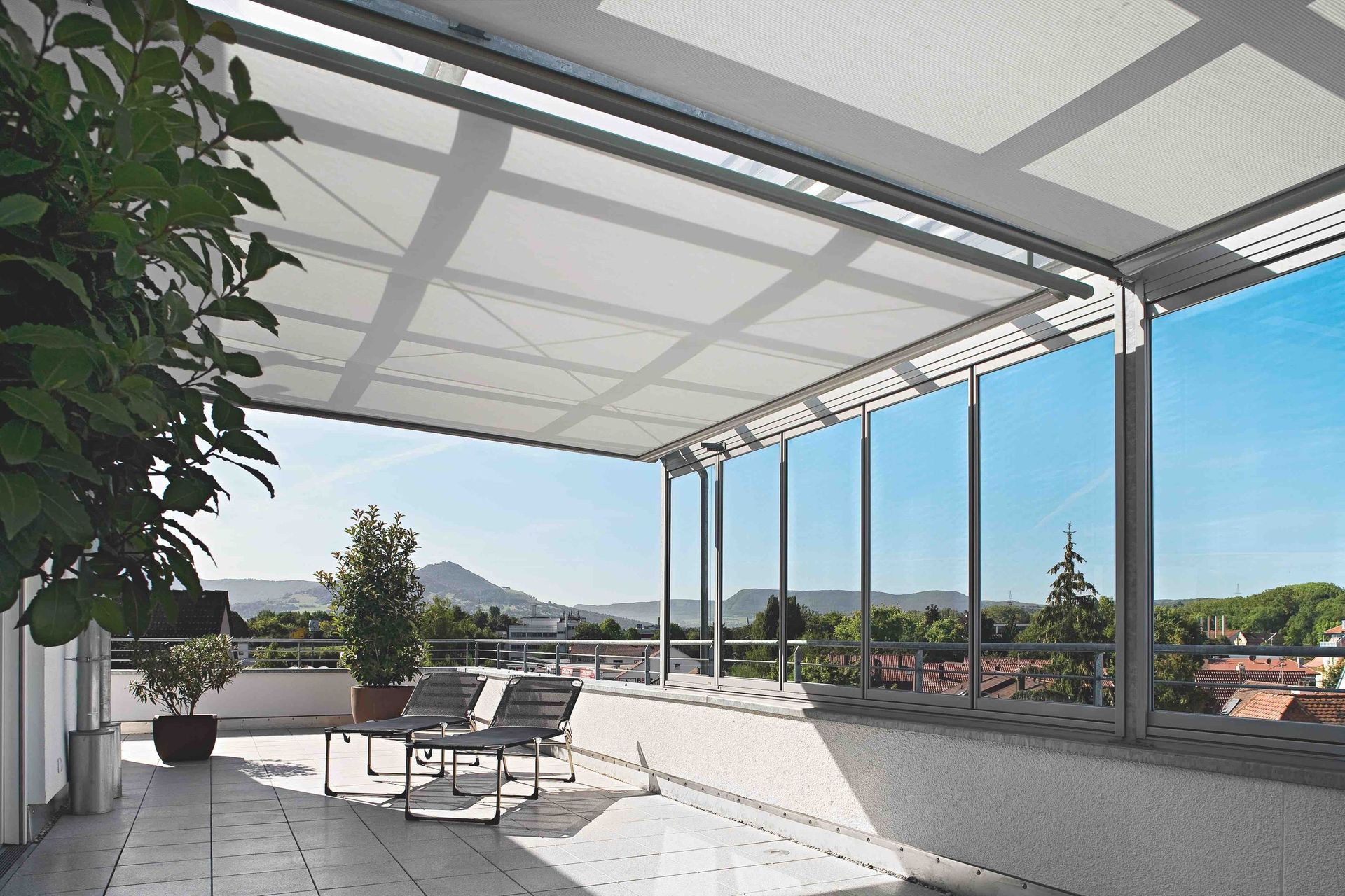 MHZ - Stores extérieurs - Claude Voutaz SA