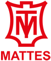 Un logo rouge et blanc pour les mattes est sur un fond blanc.