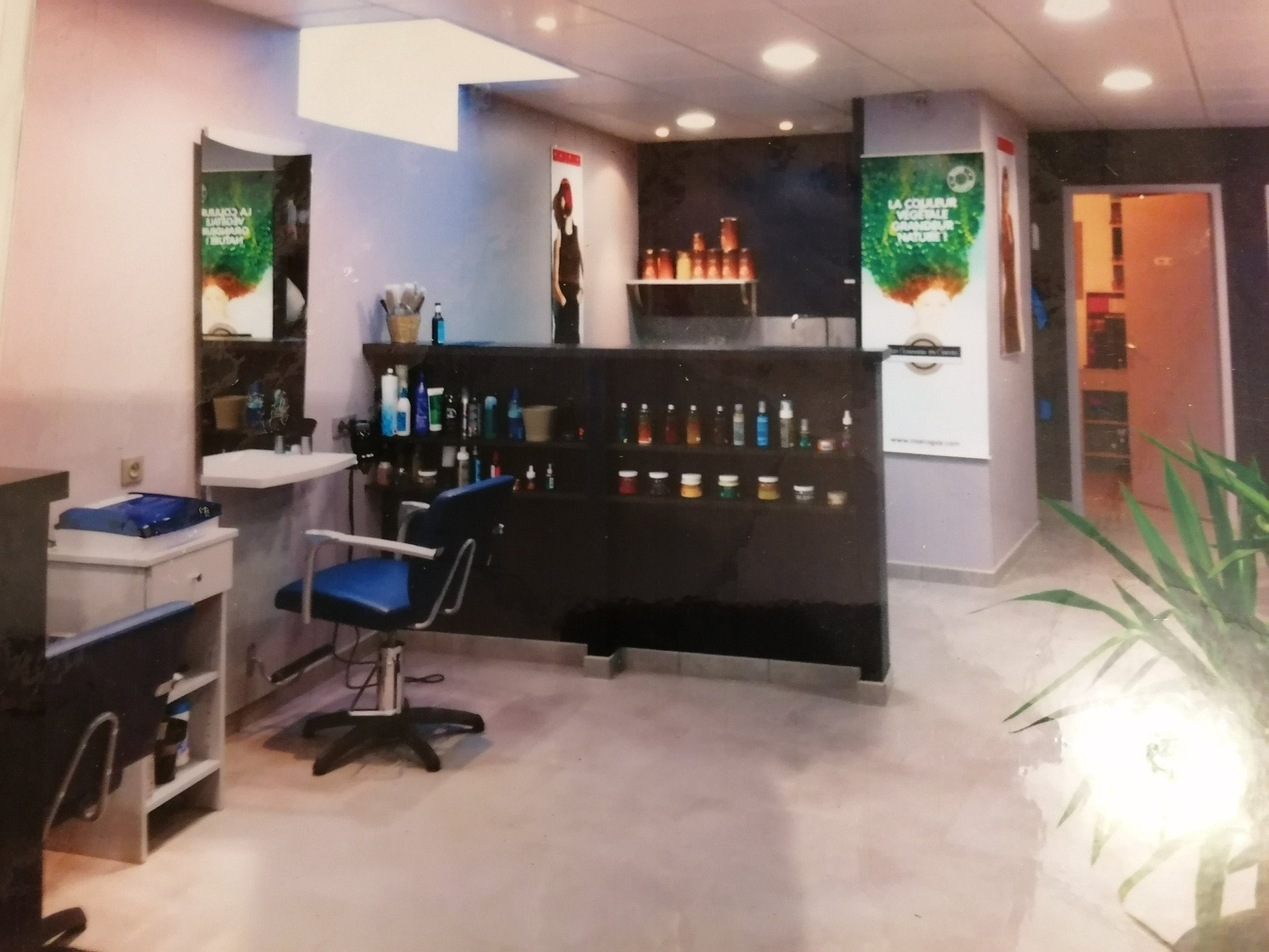 L'intérieur du salon - après