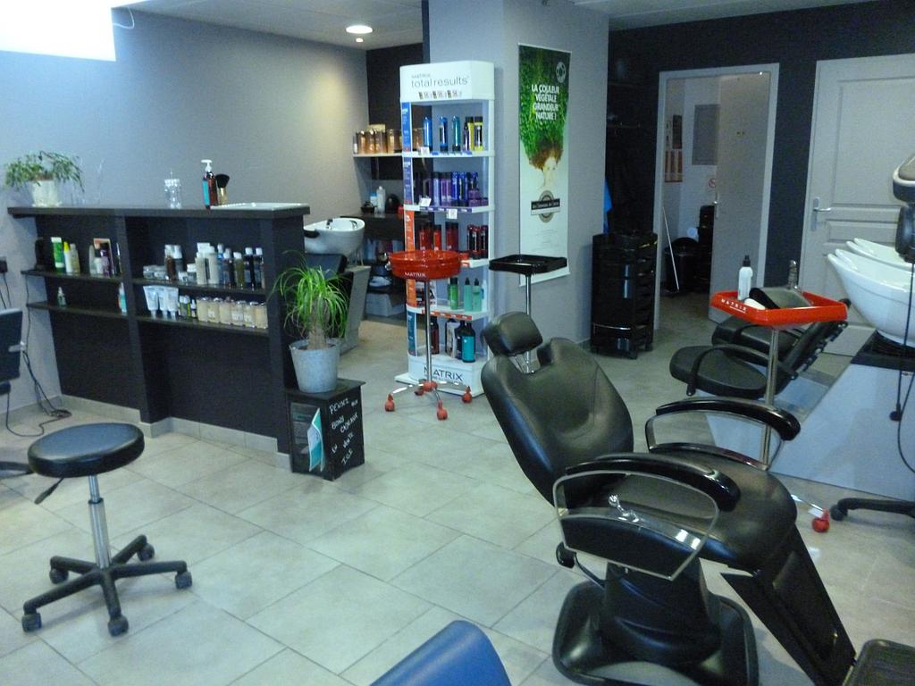 Intérieur du salon de coiffure