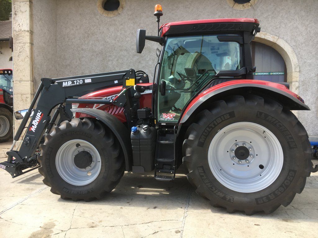 Christian Ogay tracteurs machines agricoles						