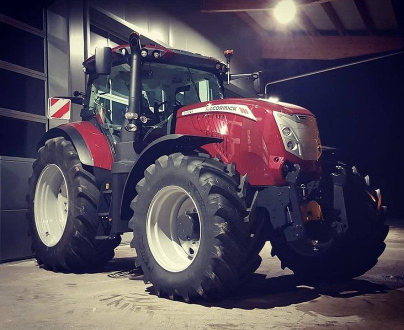 Christian Ogay tracteurs machines agricoles						