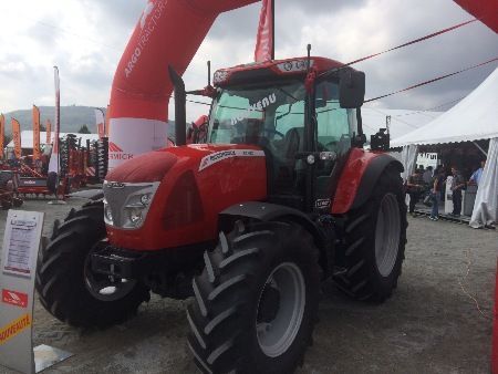 Christian Ogay tracteurs machines agricoles