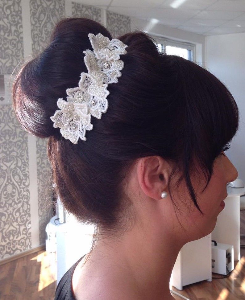 Haaraccessoires aus Spitze