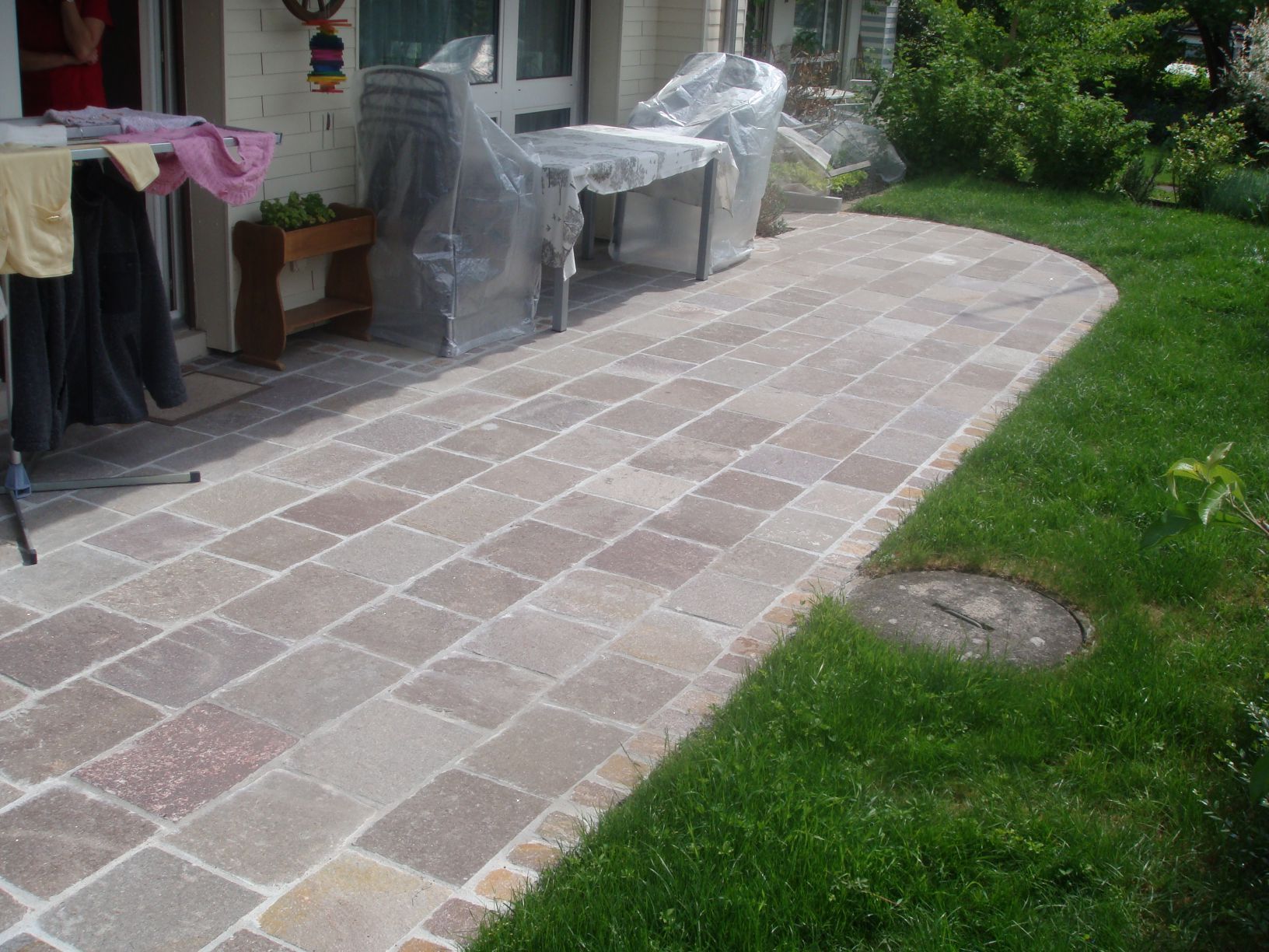 PLÄTZE, WEGE & SITZPLÄTZE | Dübendorf