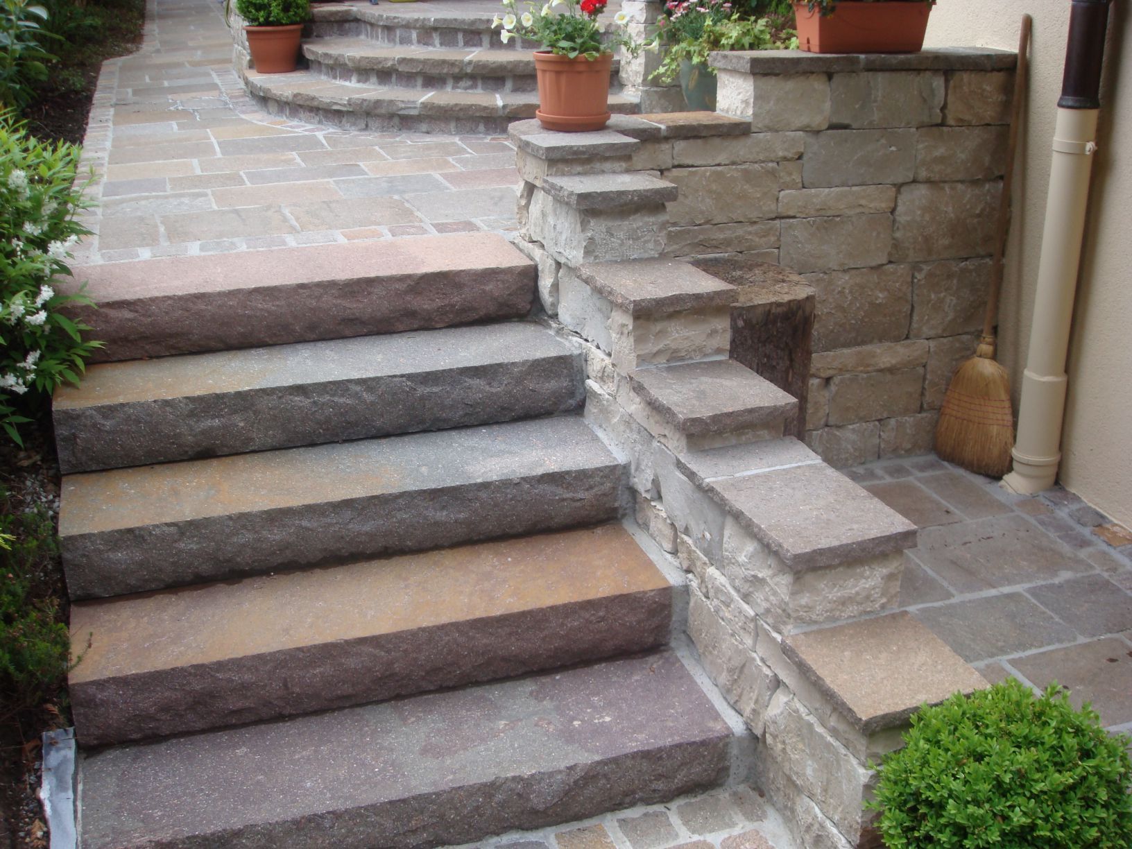 STEINGÄRTEN & TREPPEN |  Dübendorf