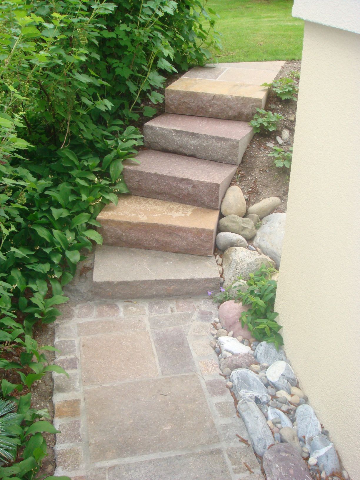 STEINGÄRTEN & TREPPEN |  Dübendorf