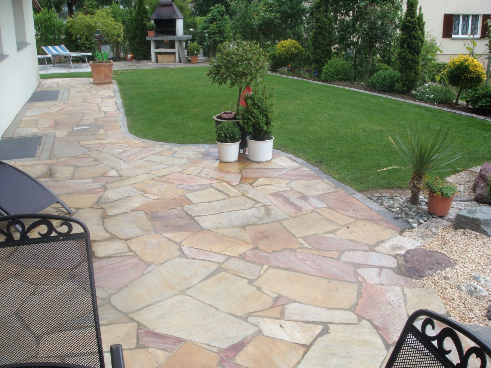 PLÄTZE, WEGE & SITZPLÄTZE | Dübendorf