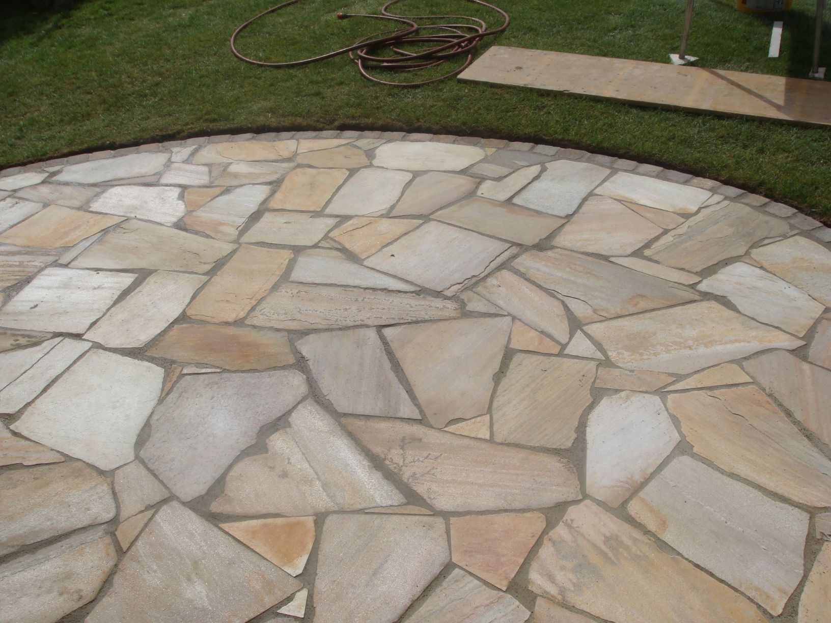 PLÄTZE, WEGE & SITZPLÄTZE | Dübendorf