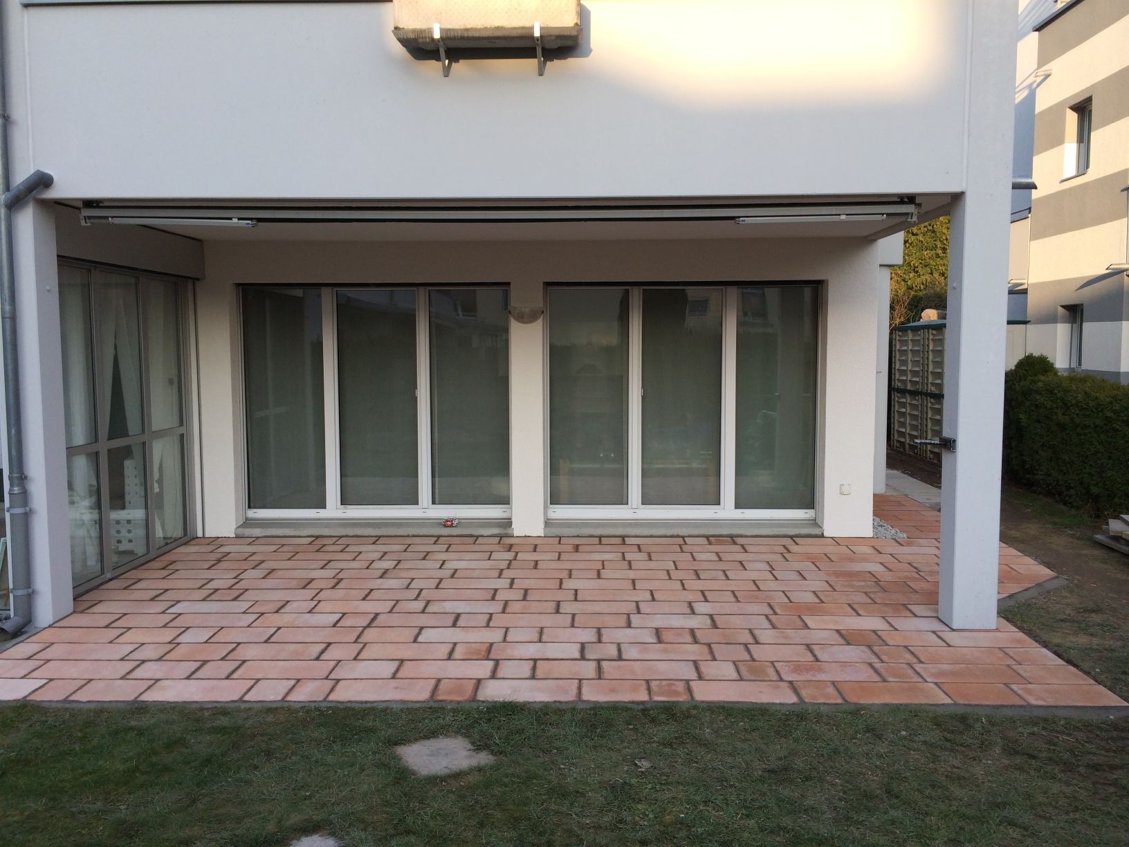 PLÄTZE, WEGE & SITZPLÄTZE | Dübendorf