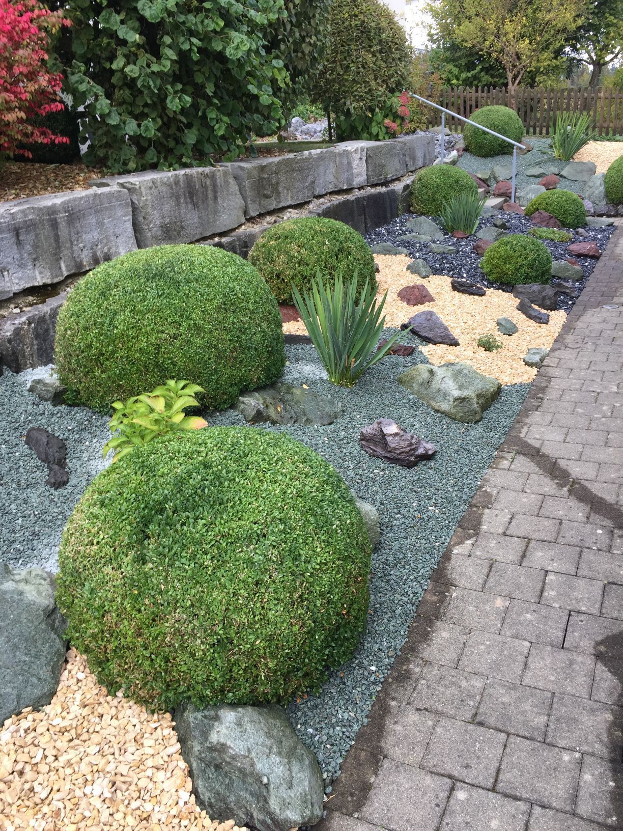 STEINGÄRTEN & TREPPEN |  Dübendorf