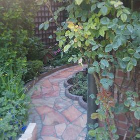 Garten- und Landschaftsbau Jochem Becker | Weg.