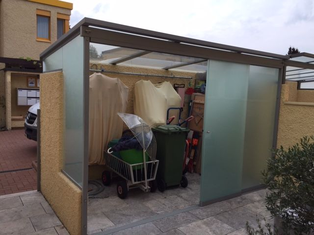 Ganzglas Parallel-Schiebesyteme Birmesdorf- Wiga Technic AG