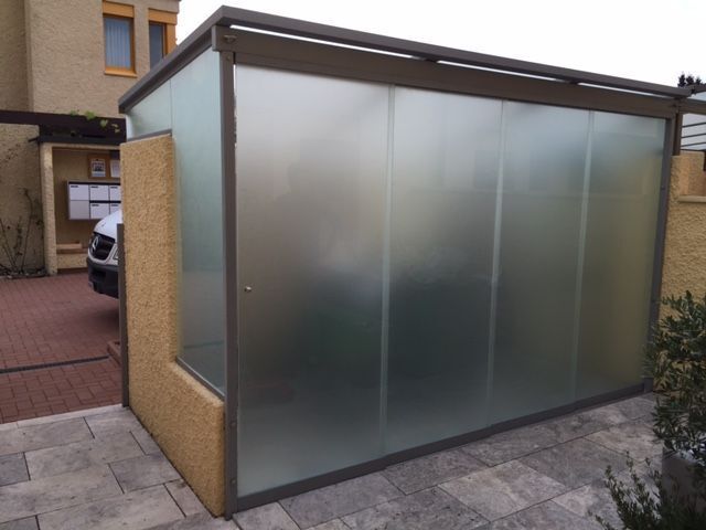 Ganzglas Parallel-Schiebesyteme Birmesdorf- Wiga Technic AG