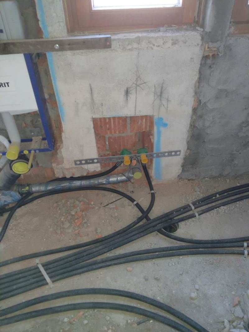 rifacimento zona bagno