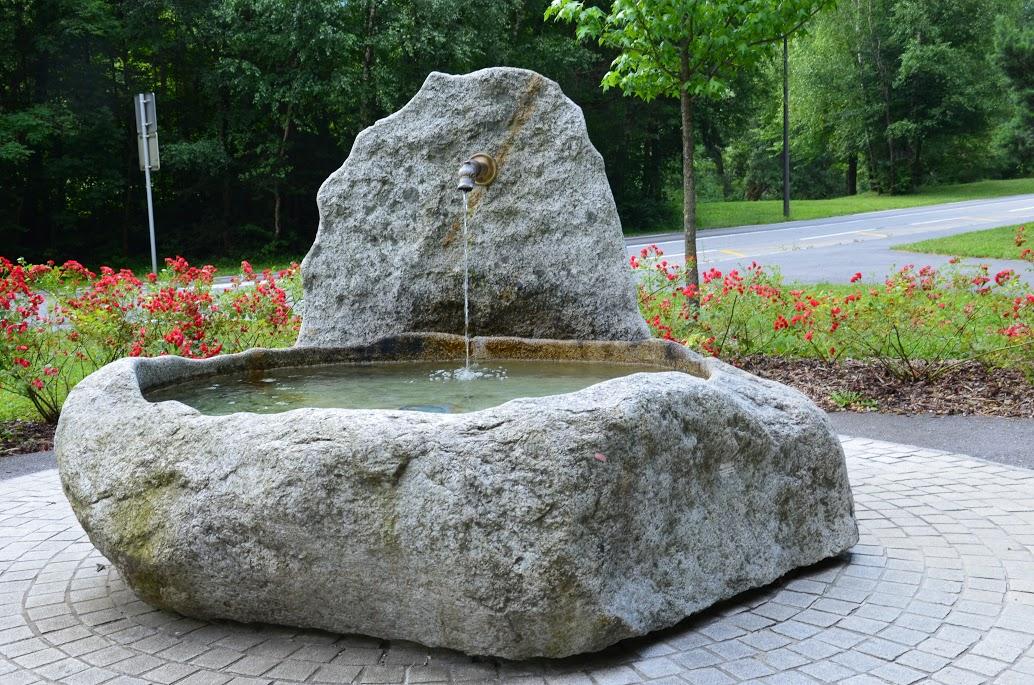 Fontaine granit Albertville