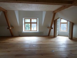 Sonderegger Schreinerei/Montagen | Innenausbau-Türen-Fenster-Küchen-Schränke-Böden-Umbau