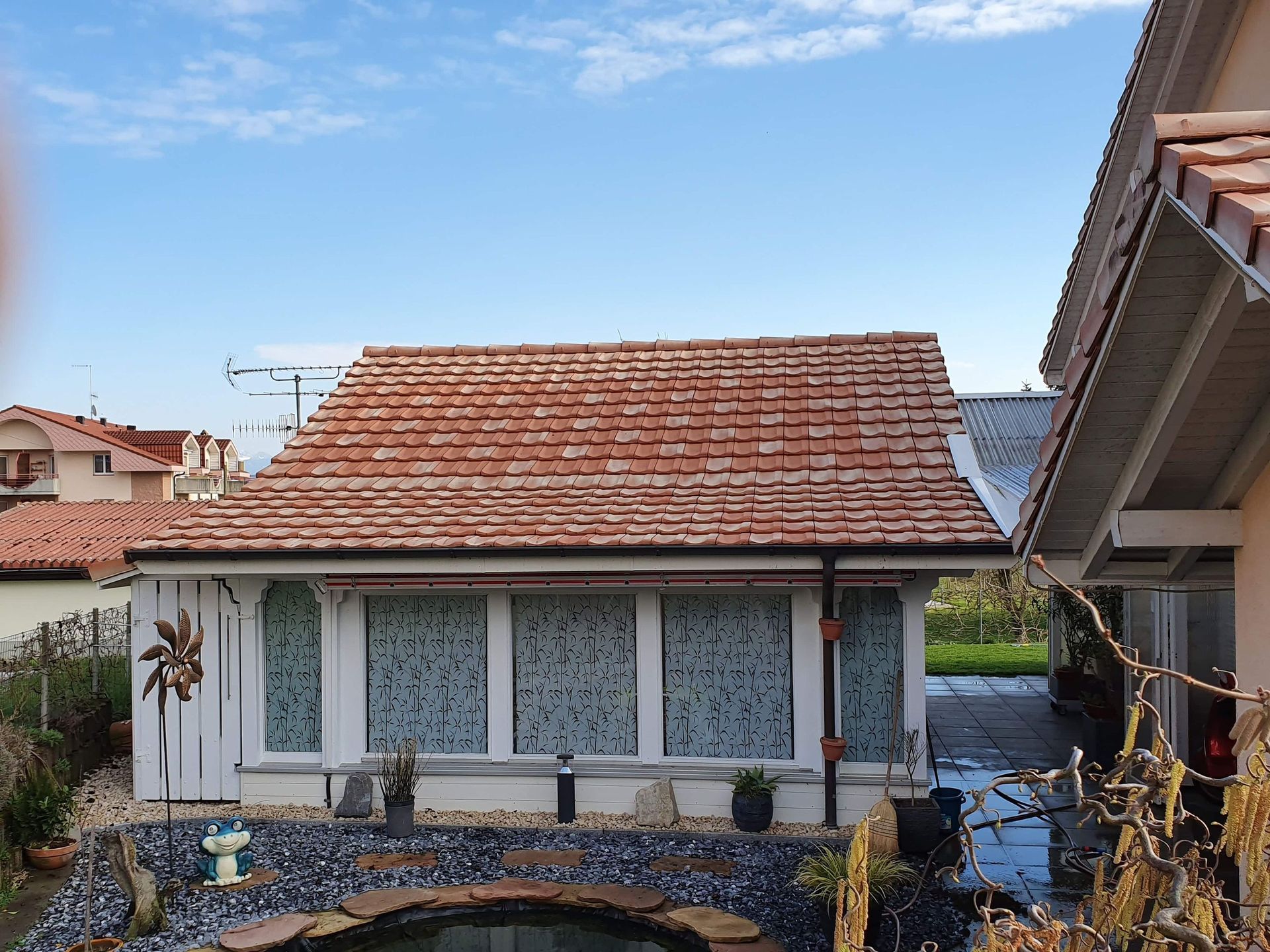 Démoussage de toit - DémousseToit