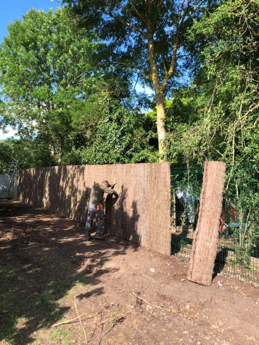 Grillage et paillage