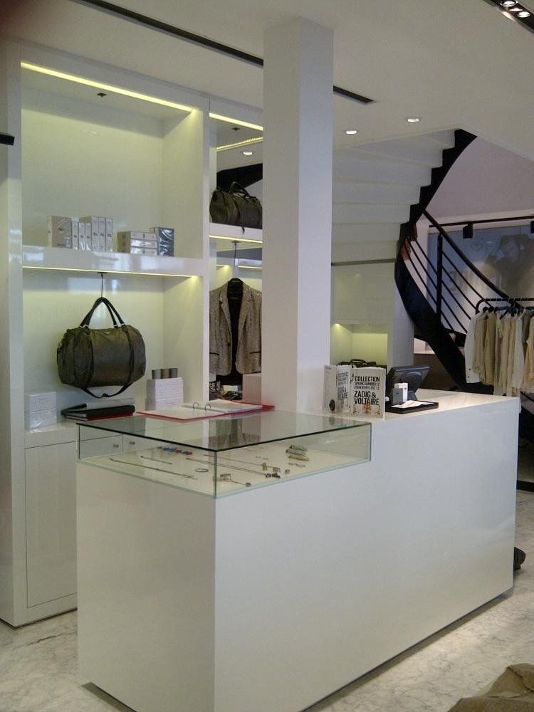 Mobilier pour une boutique