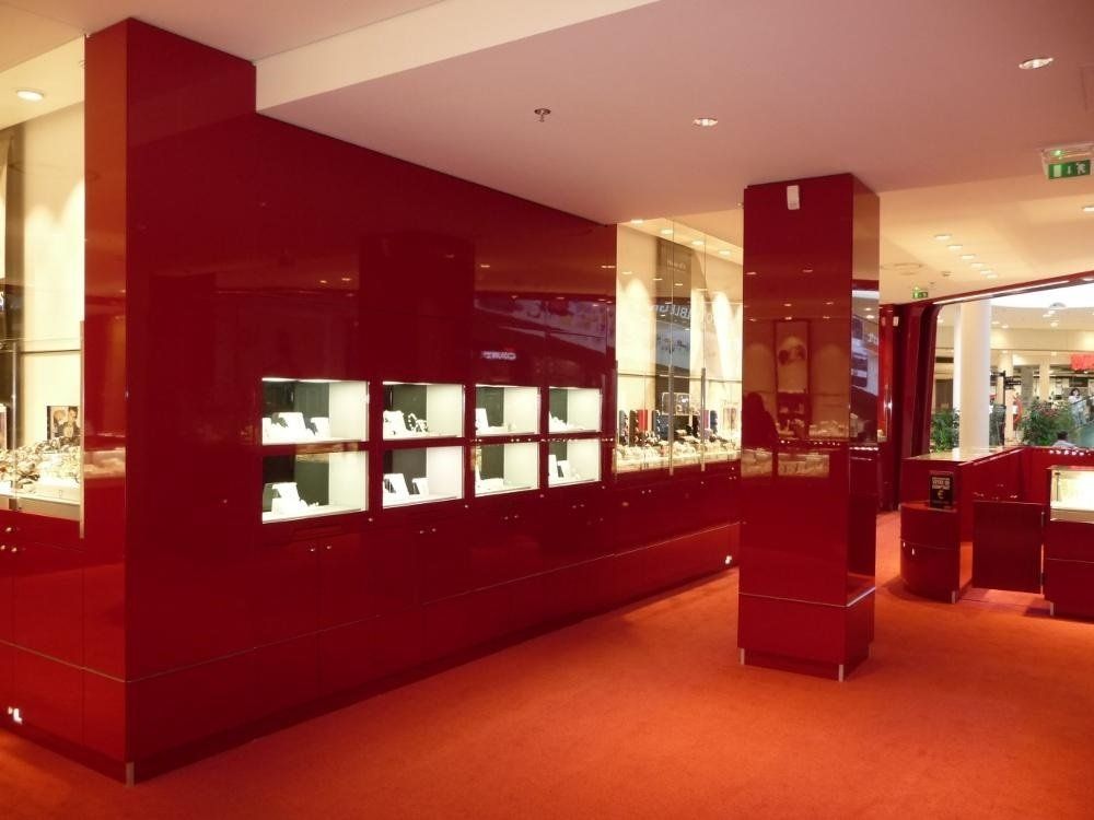 Étagères boutique de bijoux