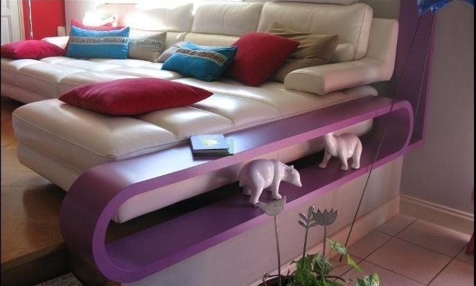 Meuble latéral vernis