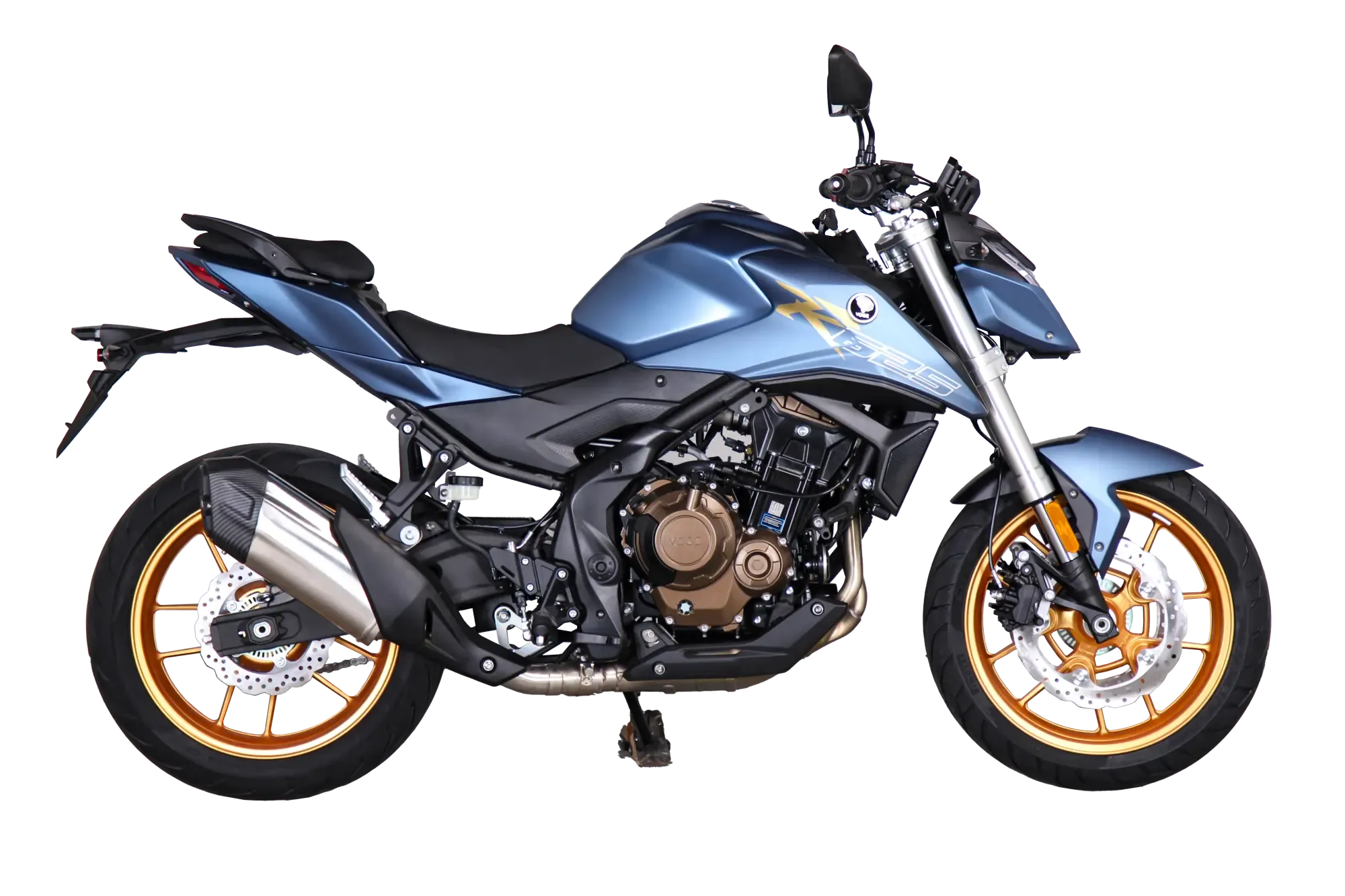 Una motocicleta azul con ruedas doradas sobre un fondo blanco.