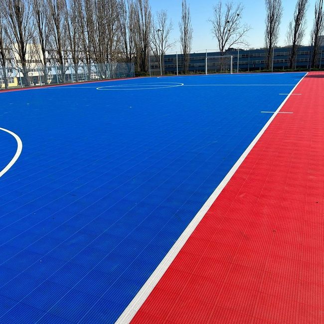 Moquette de pierre colorée