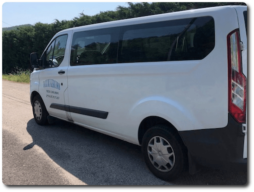 Minibus pour transport de groupes