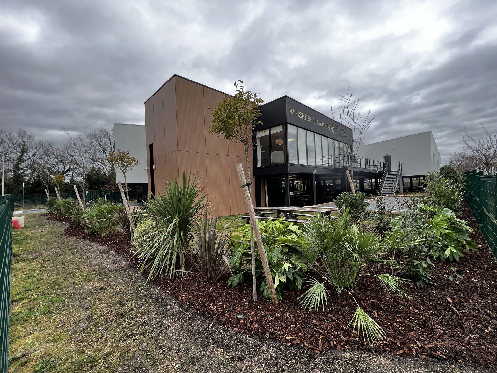 Jardin de maison moderne