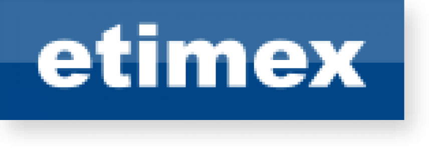 Weißer Schriftzug „etimex“ auf blauem rechteckigem Hintergrund