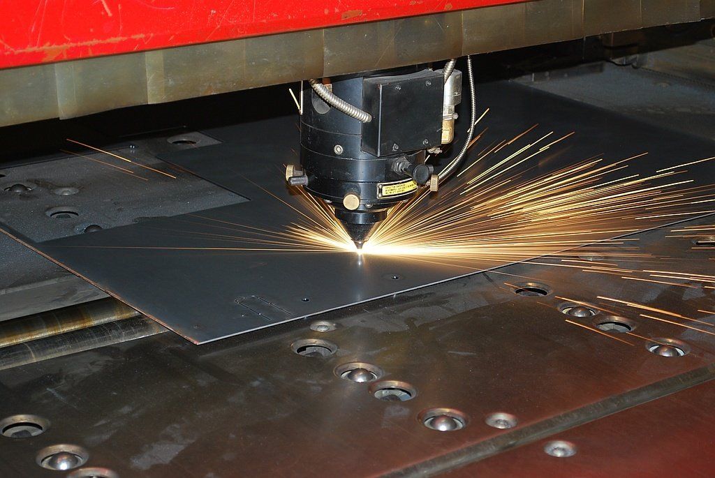 T.I.B. SA à Court - spécialistes de la tôlerie - Découpe laser