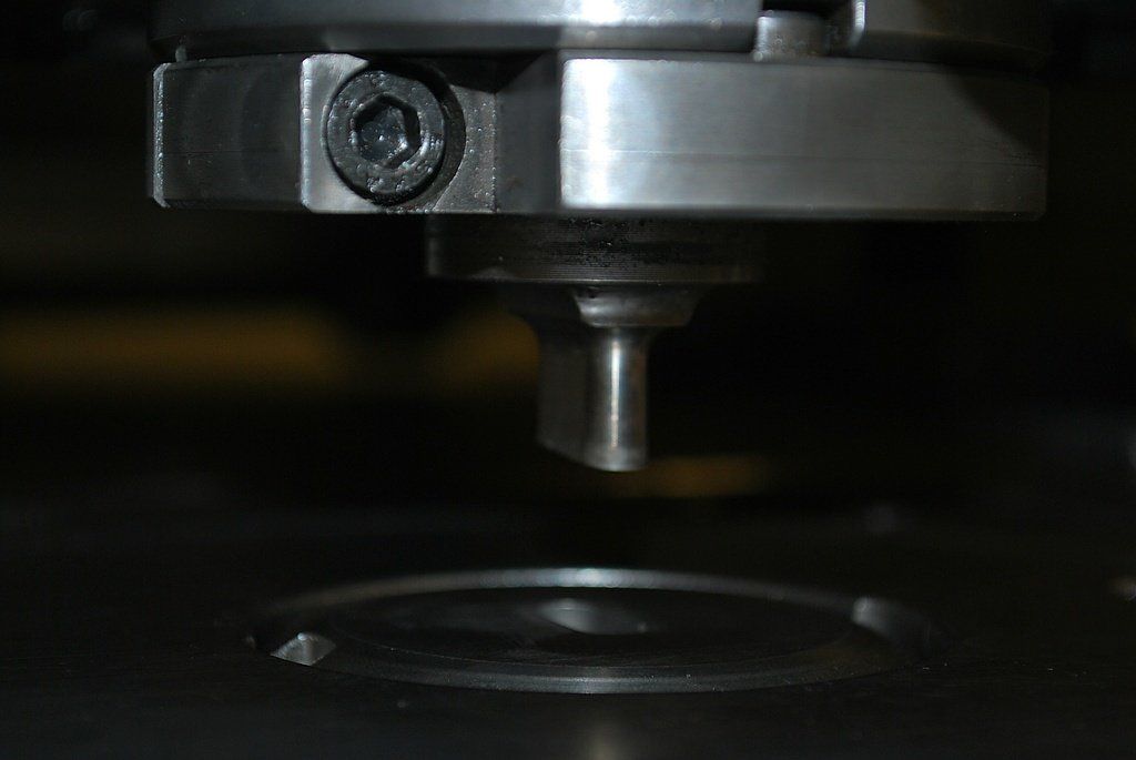 T.I.B. SA - spécialistes de la tôlerie - Poinçonnage