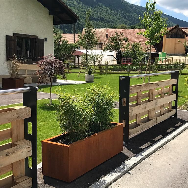 T.I.B. SA - spécialistes de la tôlerie - Barrière extérieure