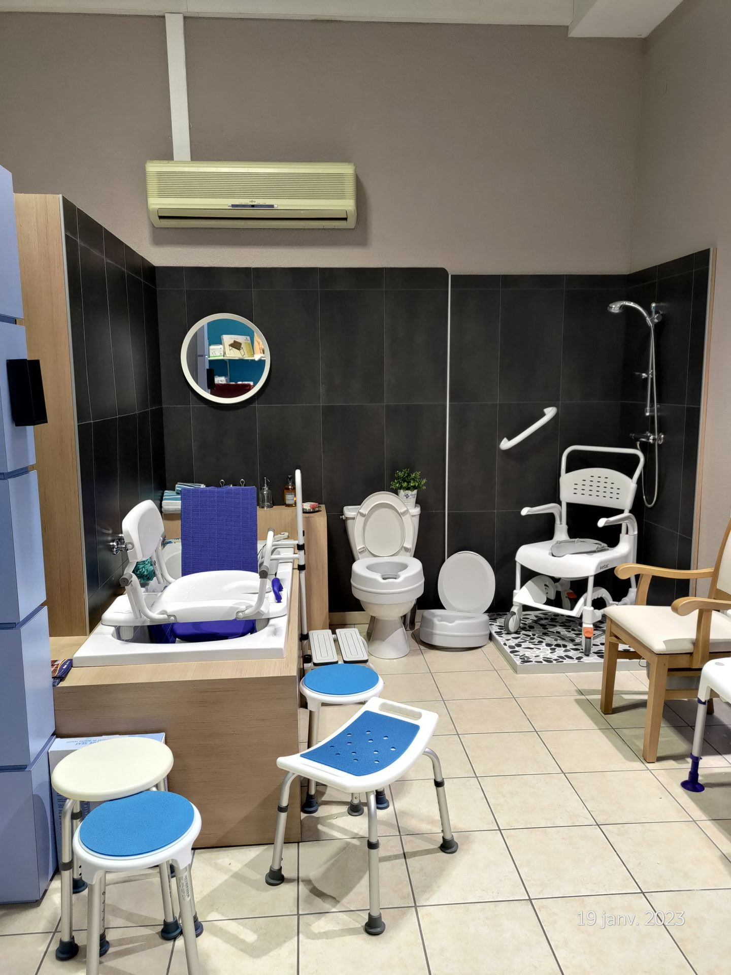 Équipement de salle de bains