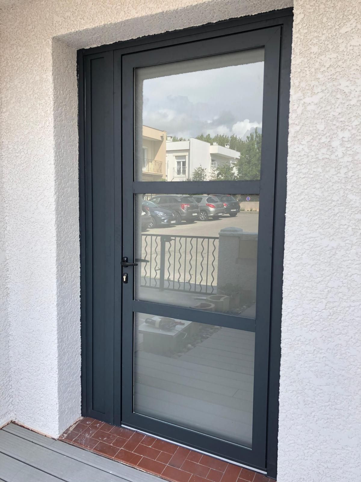 Vitrage sur mesure pour porte d'entrée