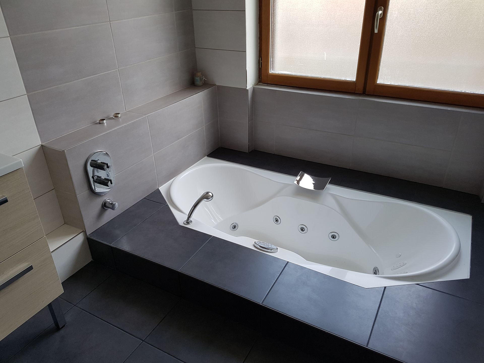 Baignoire dans le sol - Œuvra Artisan Technicien à Saint-Étienne