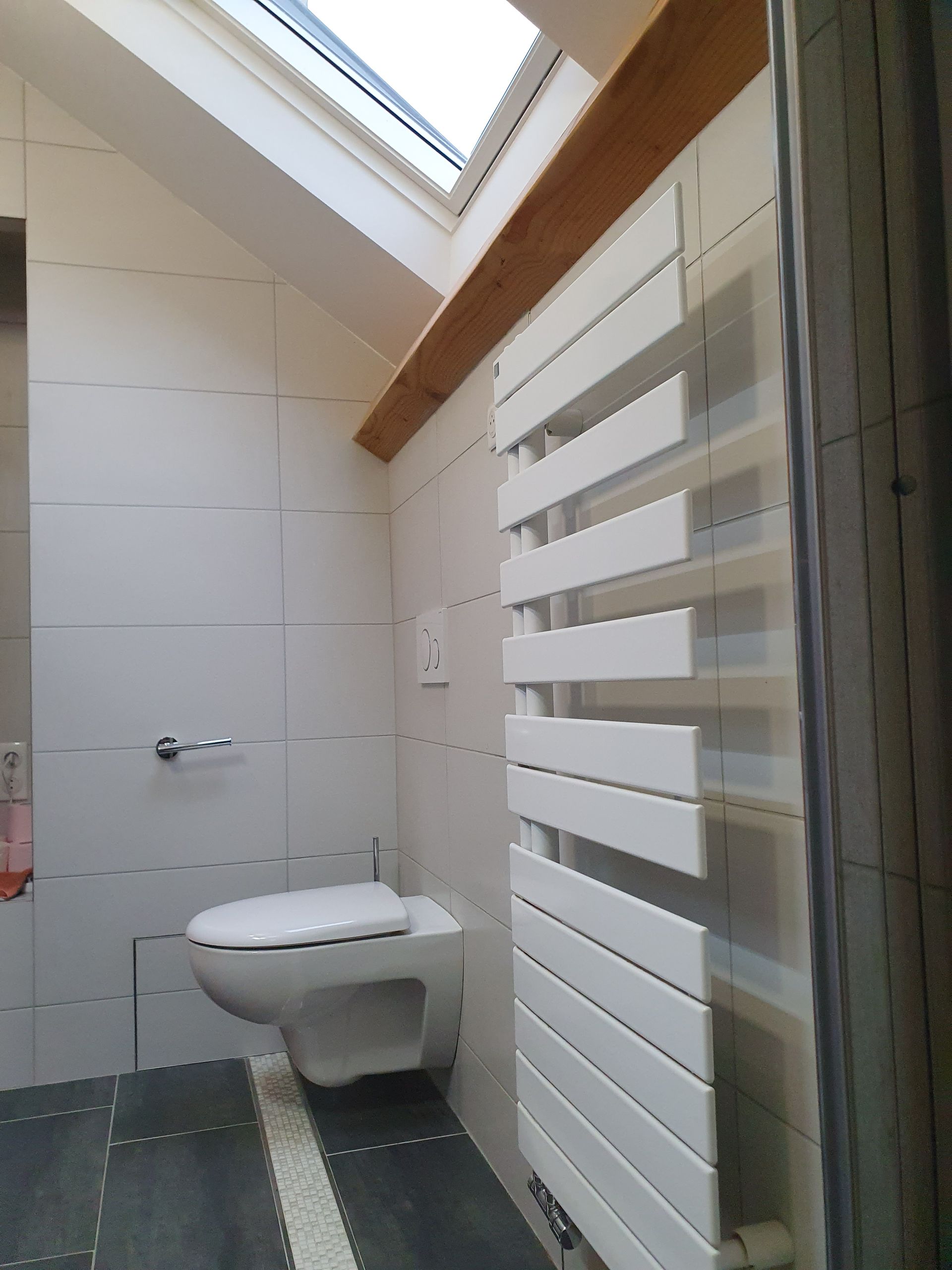 Sèche serviette - Œuvra Artisan Technicien à Saint-Étienne