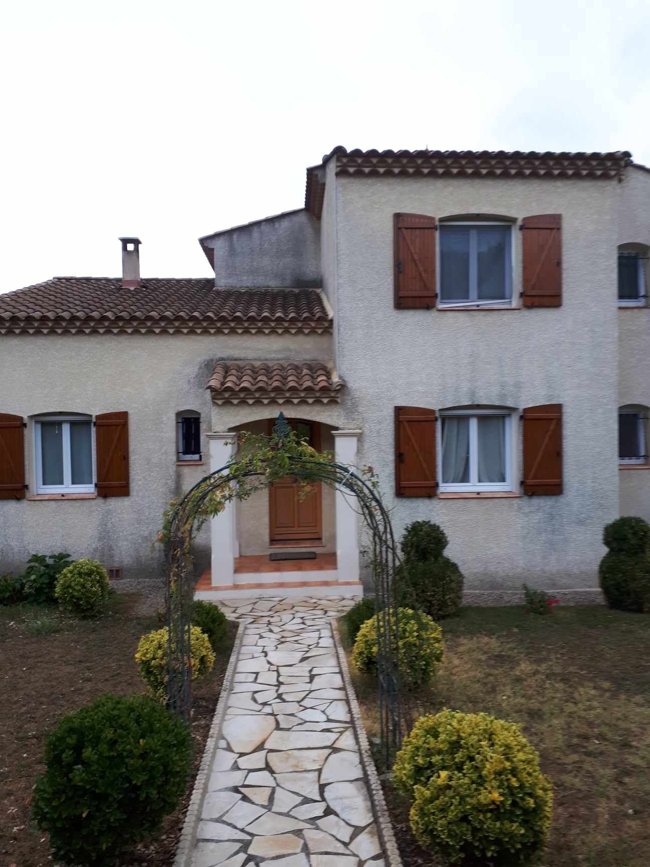 Maison avant nettoyage