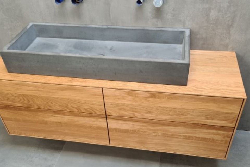 Moderner Waschbecken