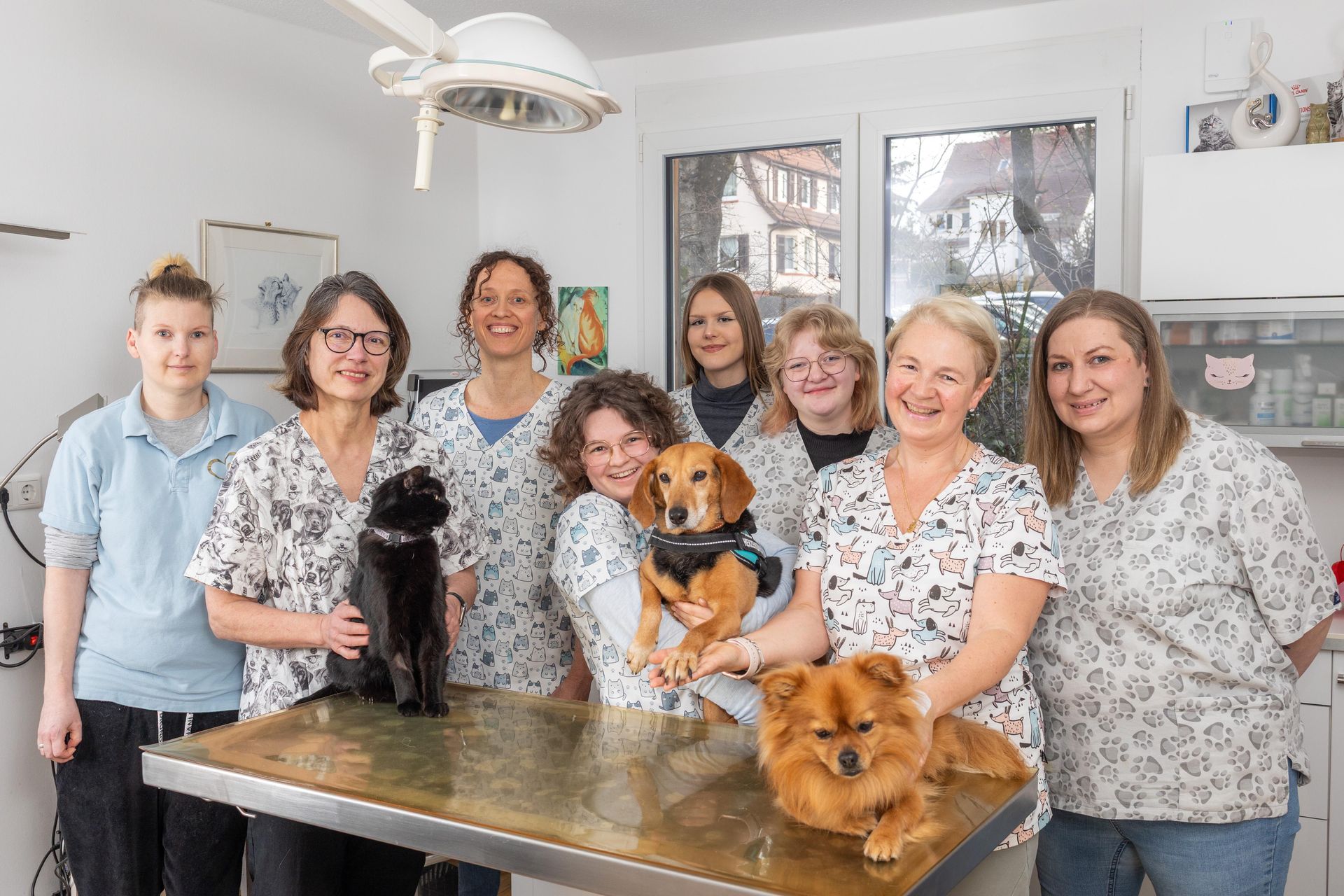 Das Team der tierärztlichen Praxis H. Hoffmann-Füsser