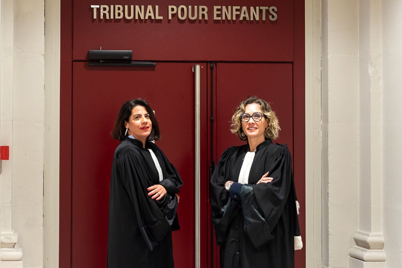 Avocats devant le tribunal pour enfants