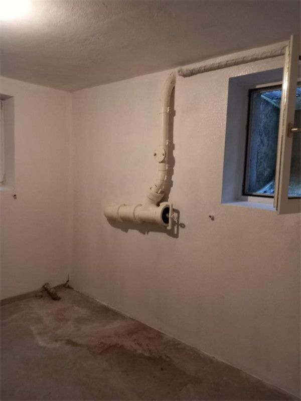 Wasserschaden von Amario Sanierung in Stuttgart